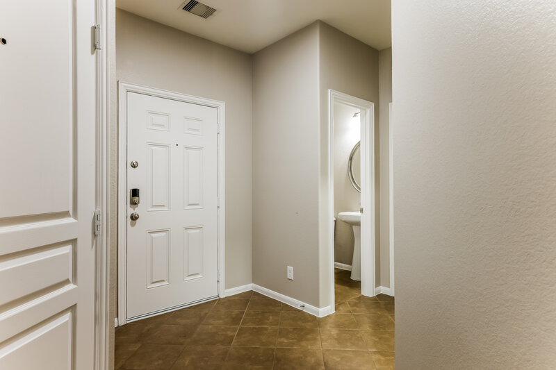 2,430/Mo, 2207 Grand Isle Ln Rosenberg, TX 77471 Foyer View