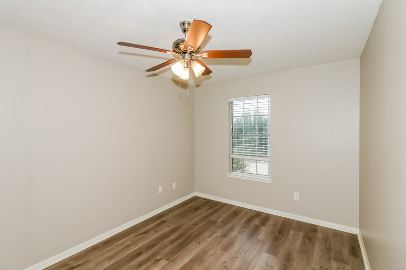 2,130/Mo, 15806 Mission Crest Ct Houston, TX 77083 Bedroom View 3