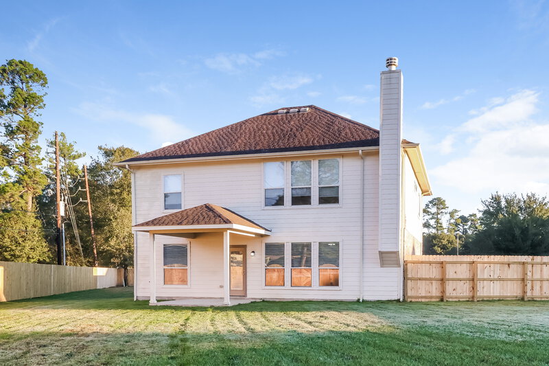 2,440/Mo, 29127 Hidden Lake Ct Magnolia, TX 77354 Rear View