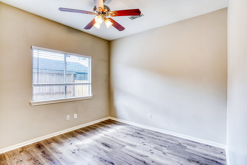 1,925/Mo, 6615 Bluebottle Ln Katy, TX 77449 Bedroom View