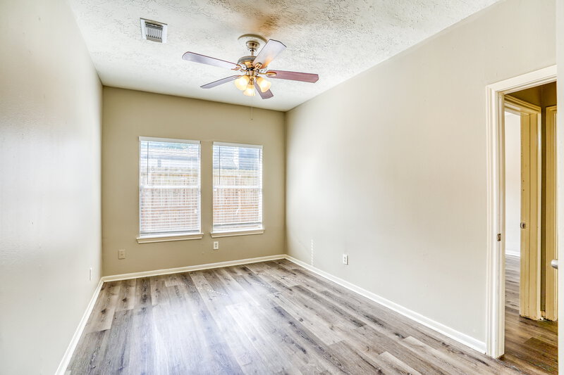 1,925/Mo, 6615 Bluebottle Ln Katy, TX 77449 Bedroom View 2