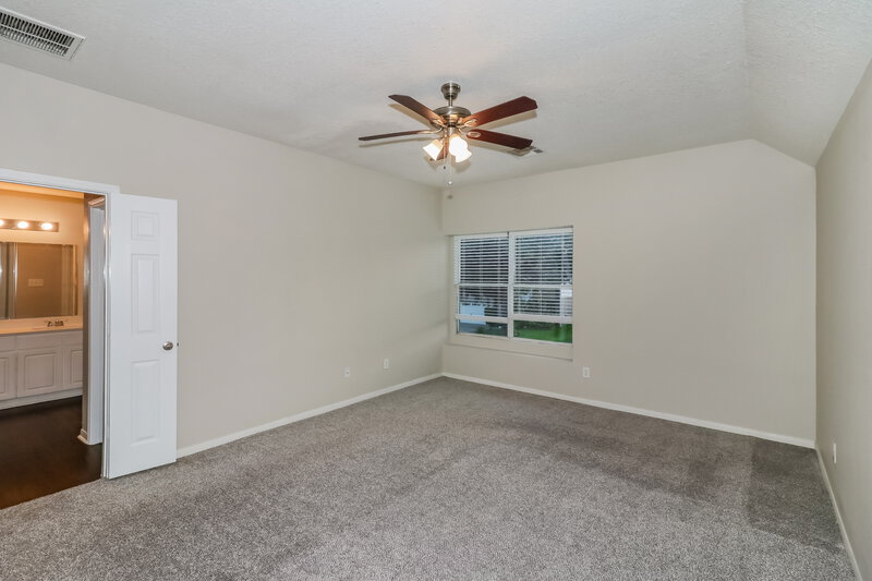 1,825/Mo, 3306 Clipper Winds Way Houston, TX 77084 Main Bedroom View