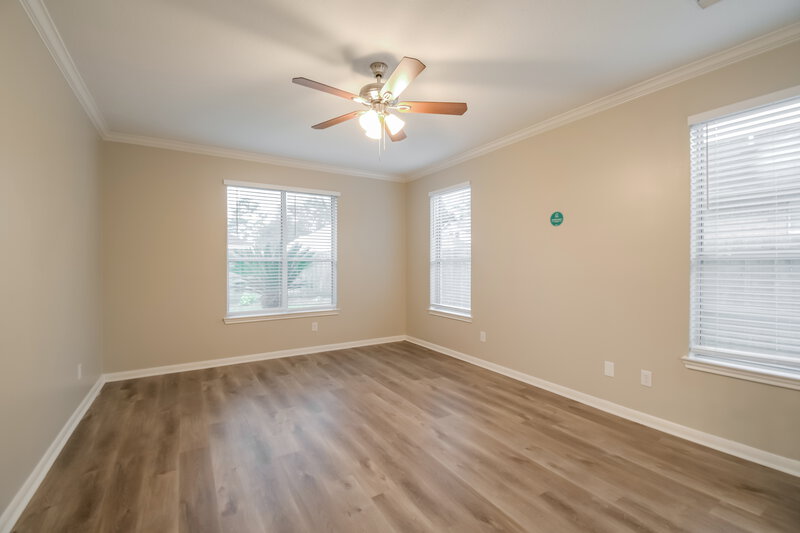 2,765/Mo, 4419 Chestnut Grv League City, TX 77573 Main Bedroom View