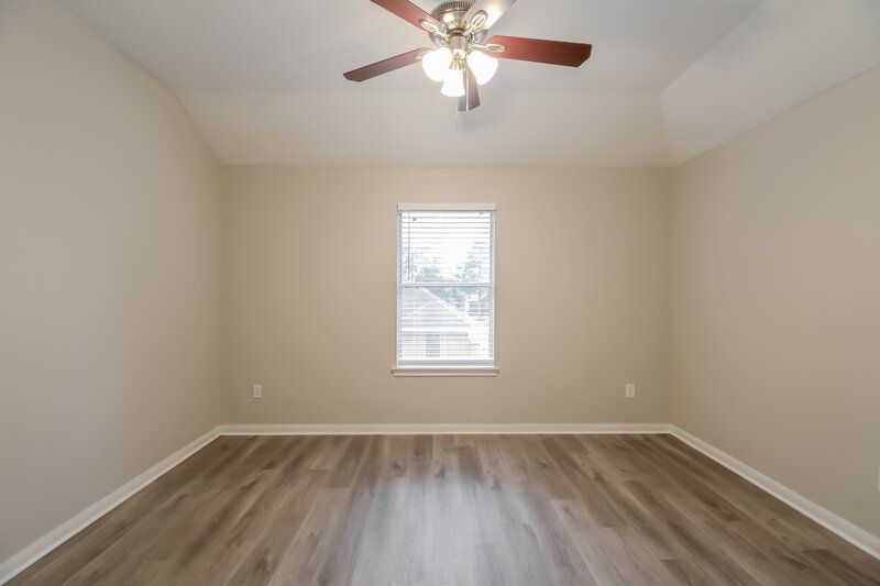 2,765/Mo, 4419 Chestnut Grv League City, TX 77573 Bedroom View 2