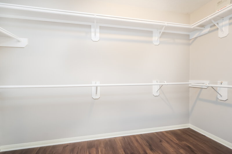 2,155/Mo, 30 Shimmer Pond Pl Conroe, TX 77385 Walk In Closet View
