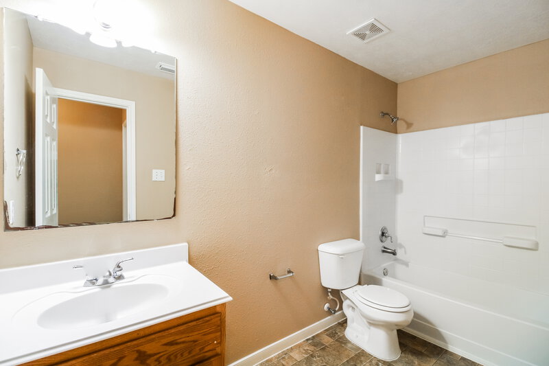 2,680/Mo, 24511 Cornell Park Ln Katy, TX 77494 Bathroom View 2