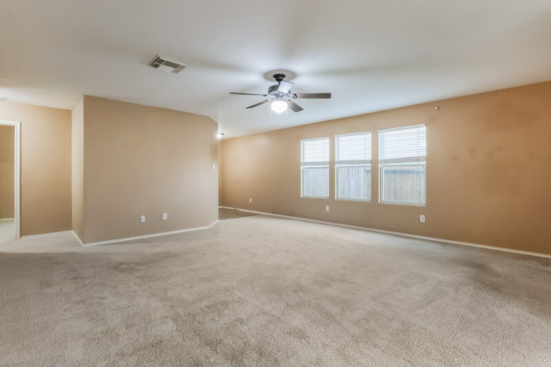 1,490/Mo, 2034 Vanamen Ct Conroe, TX 77304 Living Room View 3