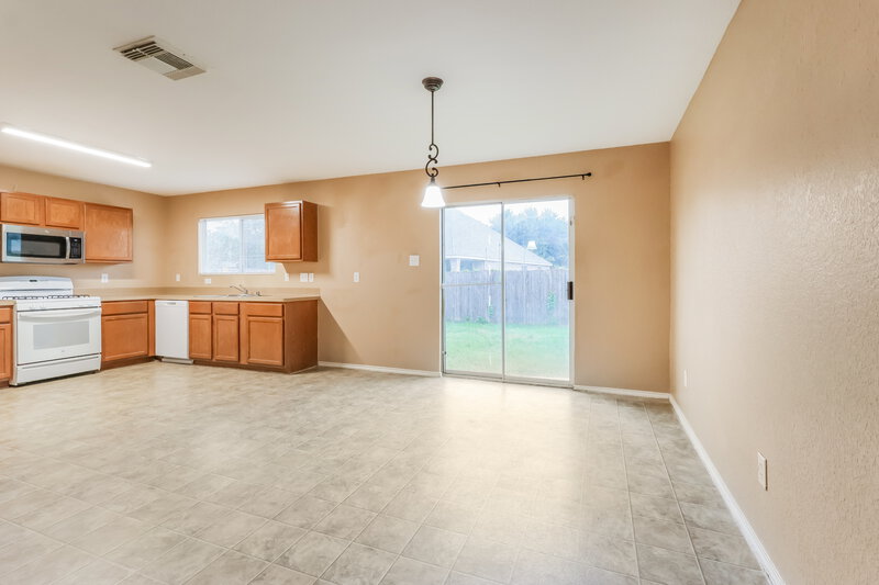 1,490/Mo, 2034 Vanamen Ct Conroe, TX 77304 Dining Room View