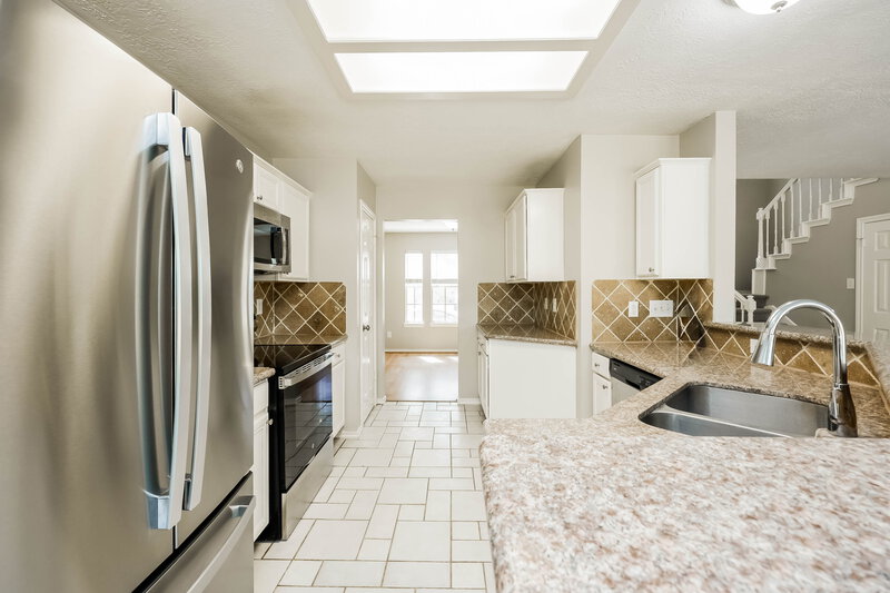 2,135/Mo, 1723 Milholland Dr Spring, TX 77386 Kitchen View