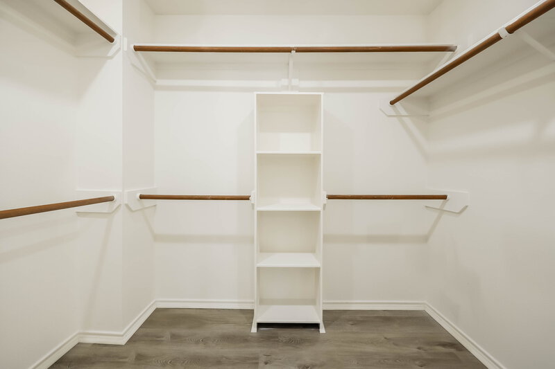 2,135/Mo, 1723 Milholland Dr Spring, TX 77386 Walk In Closet View