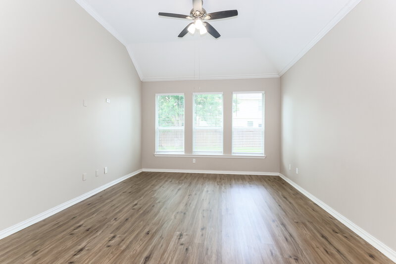 2,165/Mo, 28923 Hidden Lk W Magnolia, TX 77354 Main Bedroom View 2