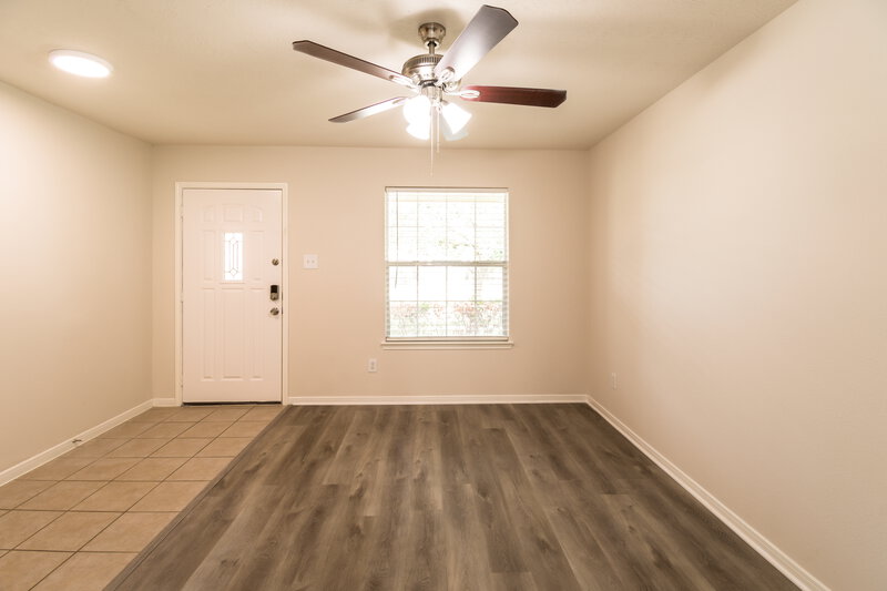 2,130/Mo, 19307 Arrow Grand Ct Richmond, TX 77407 Living Room View
