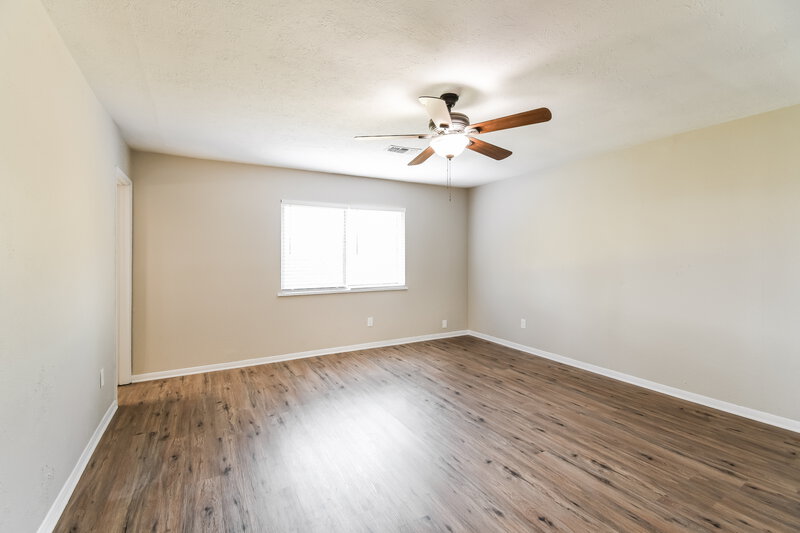 1,865/Mo, 431 Lee Dr Richmond, TX 77469 Main Bedroom View 2
