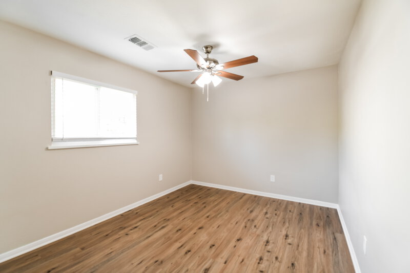 1,865/Mo, 431 Lee Dr Richmond, TX 77469 Bedroom View 2