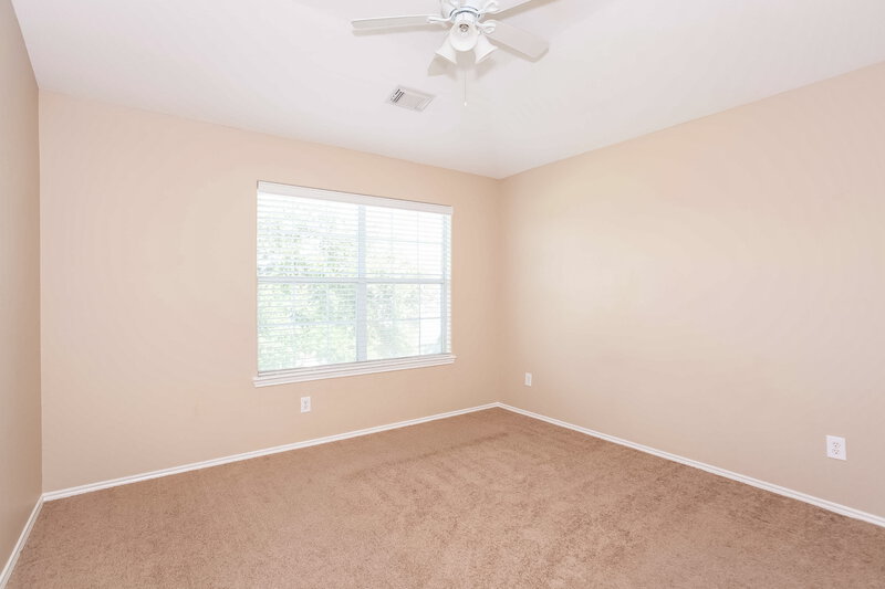 2,370/Mo, 8223 Wainwright Way Rosharon, TX 77583 Bedroom View