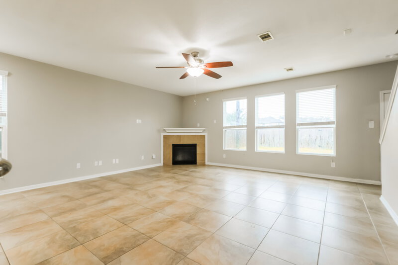 2,150/Mo, 2694 Elm Crossing Trl Spring, TX 77386 Living Room View 2