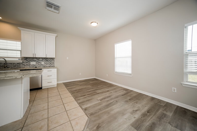 2,180/Mo, 21226 Peachvine Ln Tomball, TX 77375 Breakfast Nook View