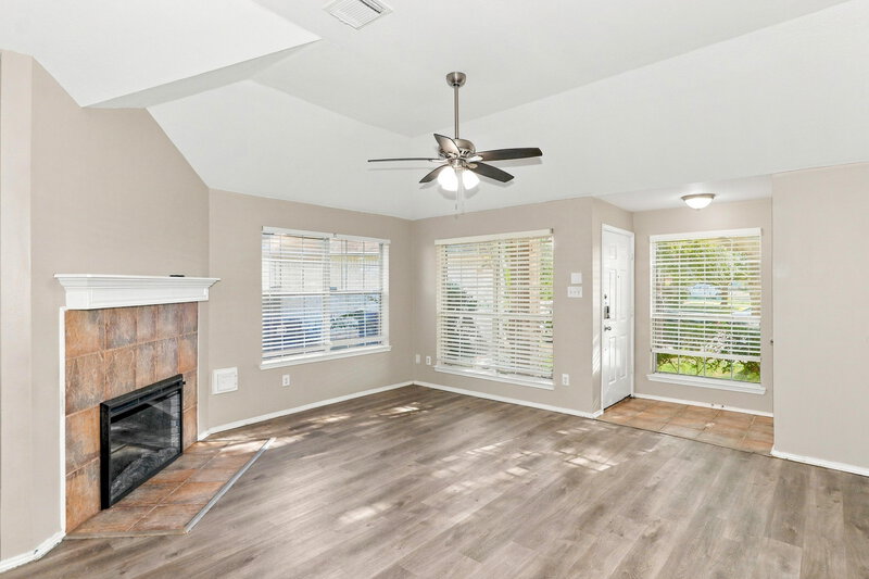 1,875/Mo, 1842 Strongs Ct Katy, TX 77449 Living Room View