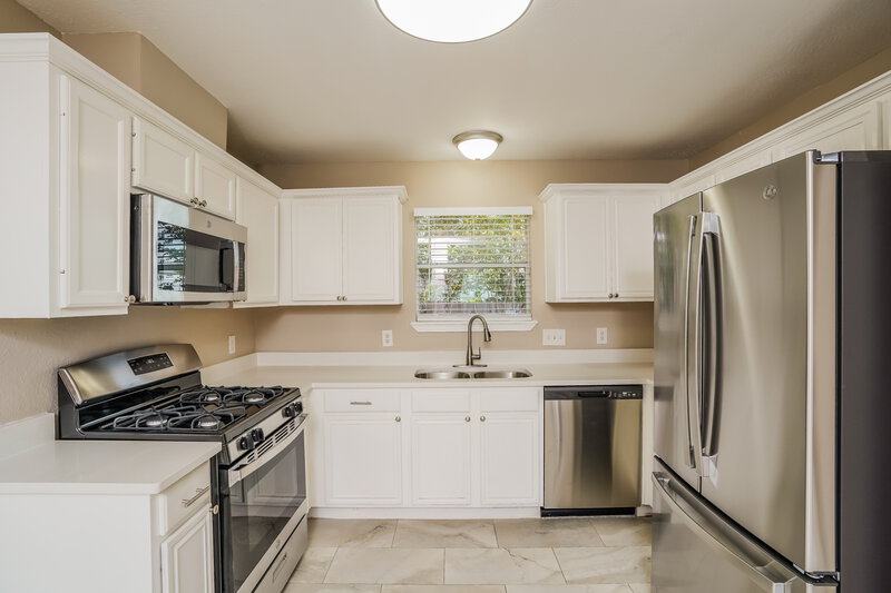 1,880/Mo, 1842 Strongs Ct Katy, TX 77449 Kitchen View 2