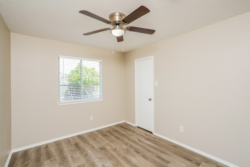 1,880/Mo, 1842 Strongs Ct Katy, TX 77449 Main Bedroom View