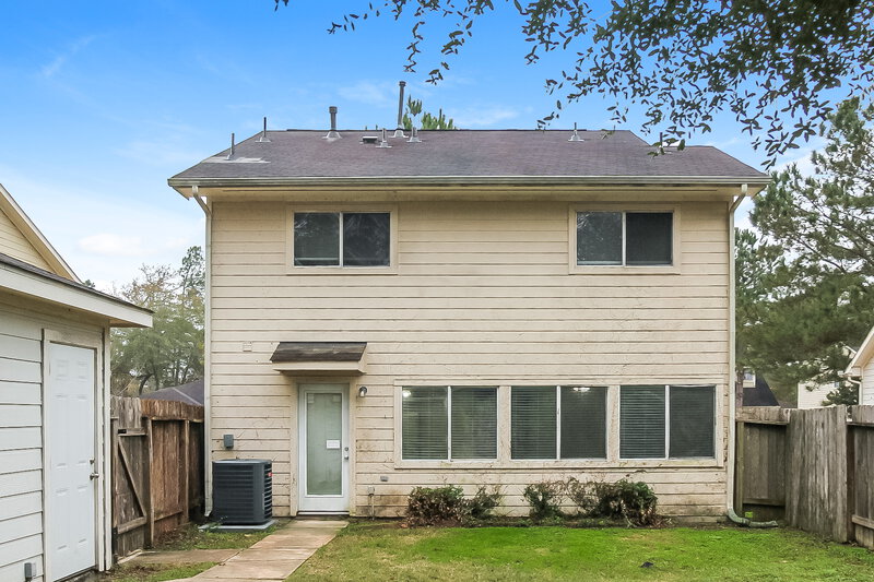 1,855/Mo, 423 Laurel Timbers Dr Humble, TX 77339 Rear View