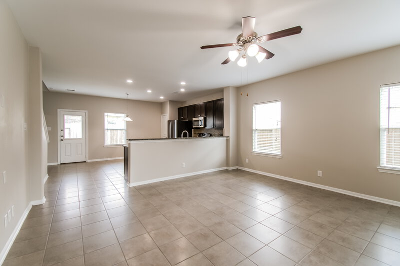 1,965/Mo, 323 Ginseng Ln Crosby, TX 77532 Living Room View 2