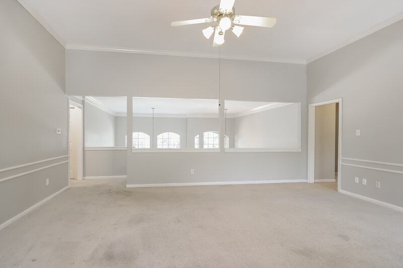 2,555/Mo, 3102 Hickory Falls Dr Kingwood, TX 77345 Family Room View 2