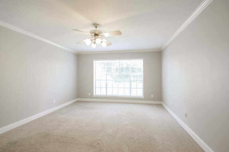 2,555/Mo, 3102 Hickory Falls Dr Kingwood, TX 77345 Main Bedroom View