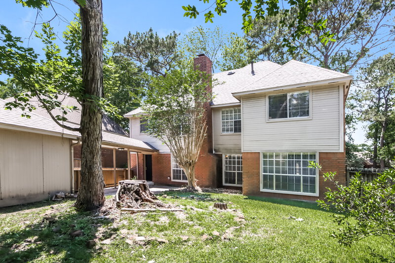 2,555/Mo, 3102 Hickory Falls Dr Kingwood, TX 77345 Rear View