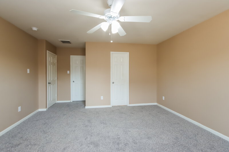 2,520/Mo, 8119 Sanders Forest Ct Humble, TX 77338 Main Bedroom View