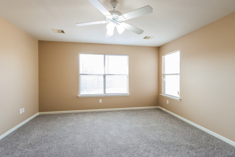 2,520/Mo, 8119 Sanders Forest Ct Humble, TX 77338 Main Bedroom View 2