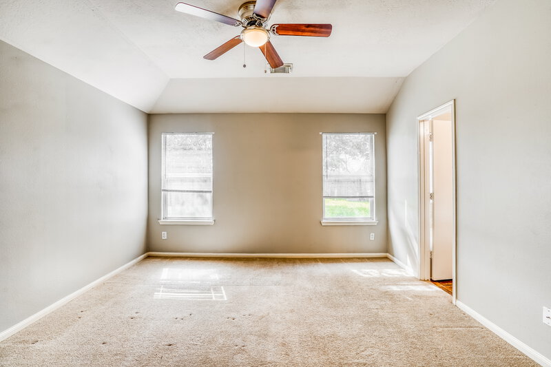 1,870/Mo, 5811 Ridgebluff Ln Katy, TX 77449 Main Bedroom View
