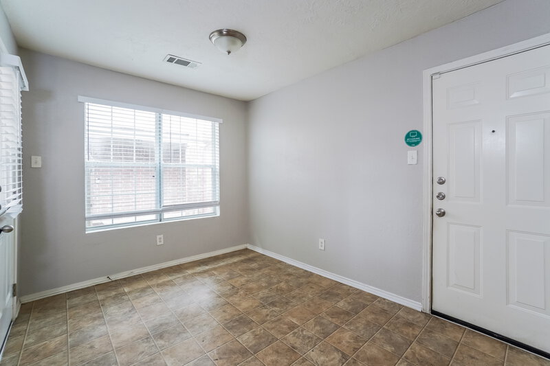 1,700/Mo, 15154 Elstree Dr Channelview, TX 77530 Breakfast Nook View
