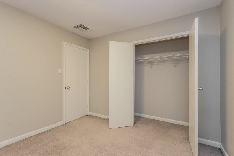 1,800/Mo, 15602 Clarks Fork Ct Houston, TX 77086 Bedroom View 2