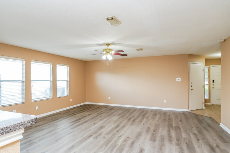1,770/Mo, 19726 Coldfield Dr Katy, TX 77449 Living Room View 2