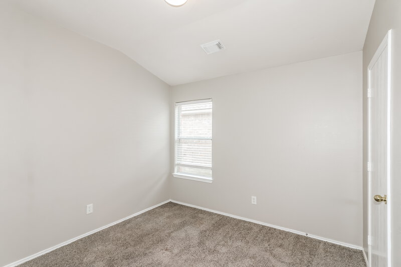 2,075/Mo, 214 Kestrel Ln Rosharon, TX 77583 Bedroom View 2