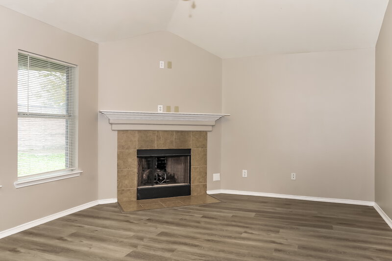 1,875/Mo, 7407 Blossommist Ln Richmond, TX 77407 Living Room View 2