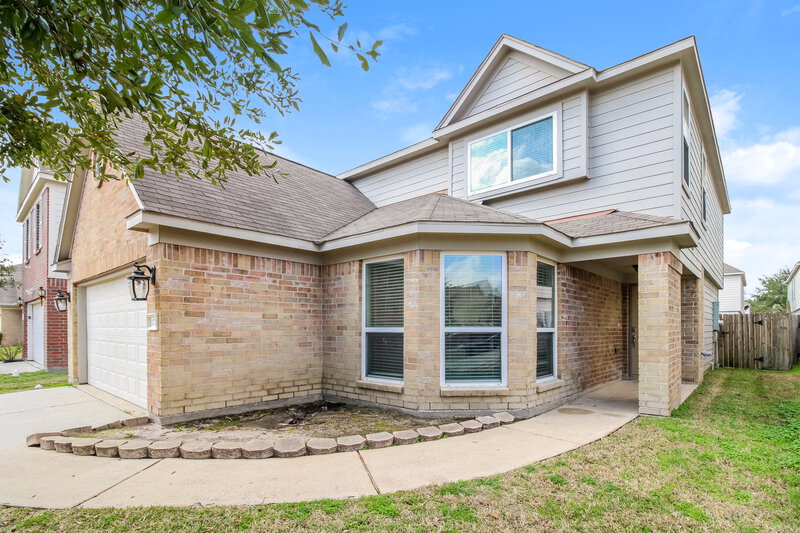 2,120/Mo, 11719 Downey Violet Ln Houston, TX 77044 Front View 2