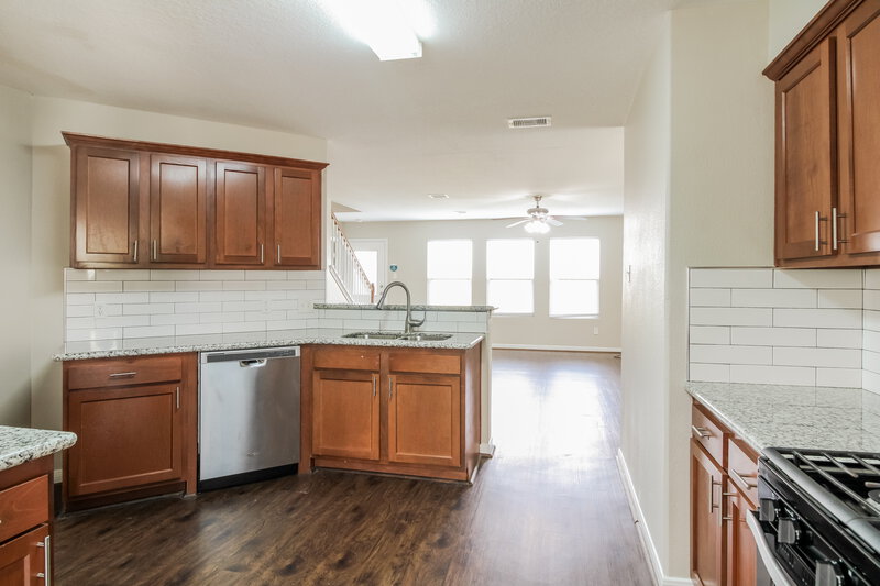 2,120/Mo, 11719 Downey Violet Ln Houston, TX 77044 Kitchen View