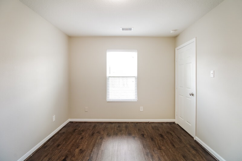 2,120/Mo, 11719 Downey Violet Ln Houston, TX 77044 Bedroom View 2