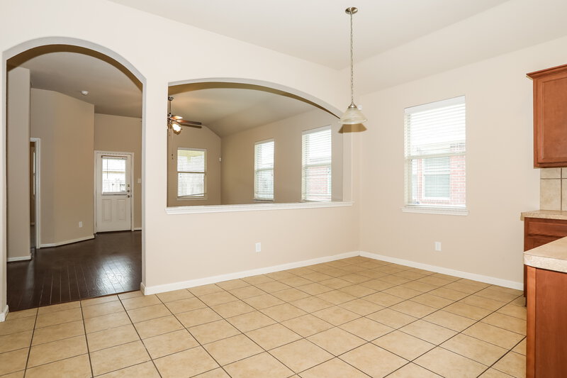 1,870/Mo, 18306 Paige Terrace Ct Cypress, TX 77433 Dining Room View 2