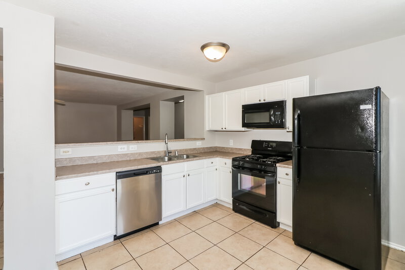 1,780/Mo, 3306 Coldwater Canyon Ln Katy, TX 77449 Kitchen View