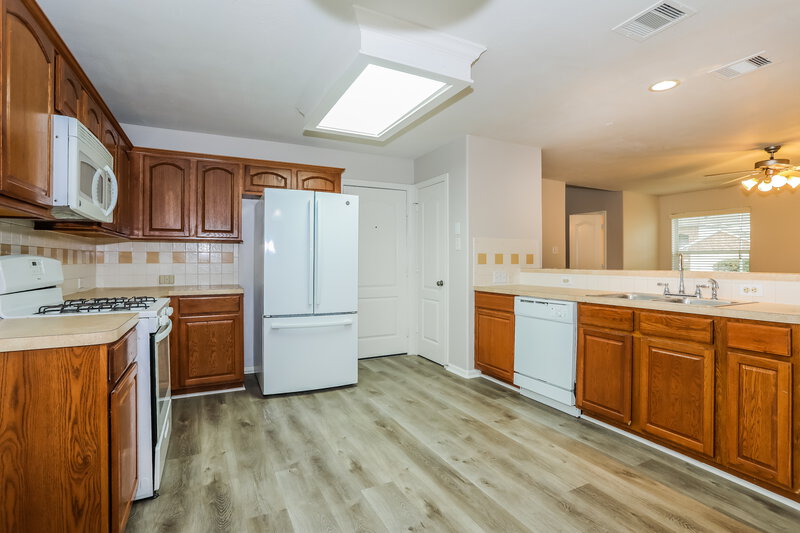 2,185/Mo, 12803 Ravens Glen Ct Cypress, TX 77429 Kitchen View 2