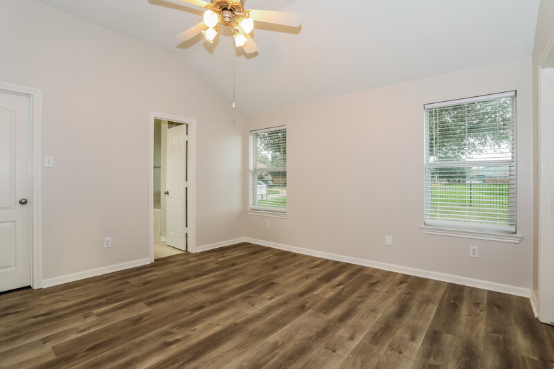 2,185/Mo, 12803 Ravens Glen Ct Cypress, TX 77429 Main Bedroom View