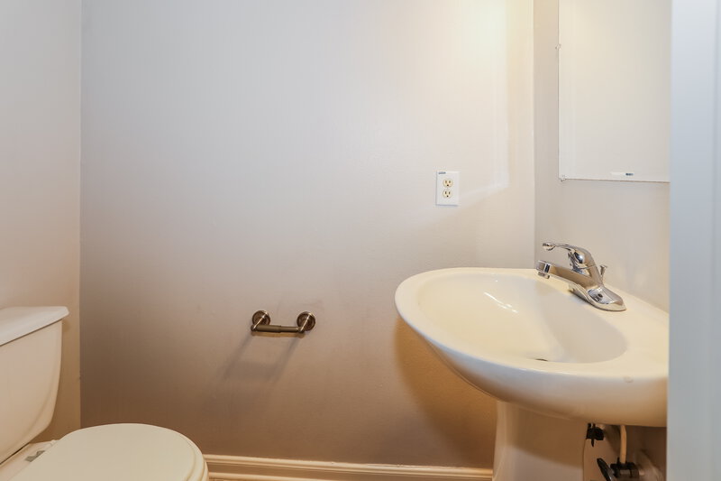 2,185/Mo, 12803 Ravens Glen Ct Cypress, TX 77429 Bathroom View 2