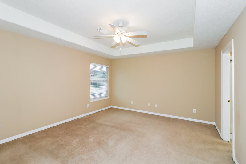 2,335/Mo, 5206 Keith Rd Pasadena, TX 77505 Main Bedroom View