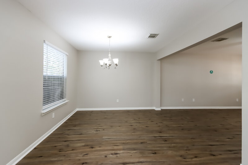 1,695/Mo, 4010 Hunnington Dr Conroe, TX 77303 Dining Room View