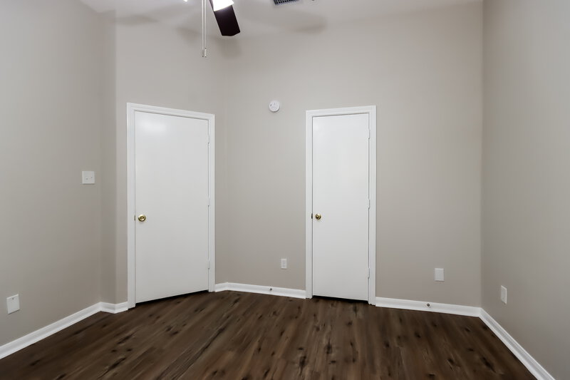 1,695/Mo, 4010 Hunnington Dr Conroe, TX 77303 Main Bedroom View