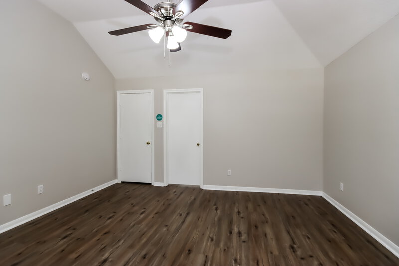 1,695/Mo, 4010 Hunnington Dr Conroe, TX 77303 Bedroom View 2