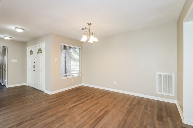 1,830/Mo, 707 Nautilus St Crosby, TX 77532 Dining Room View